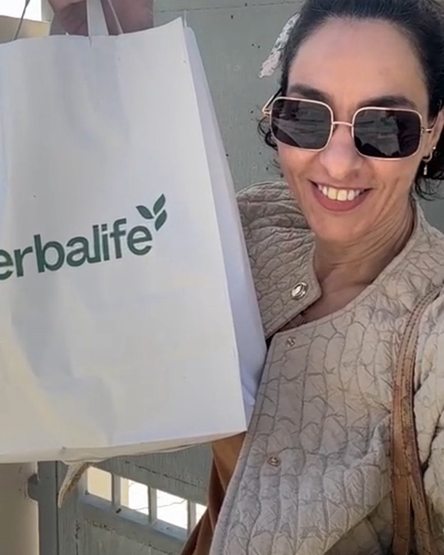 viviandutsi_1745154506_3614940467427594918_25548318653